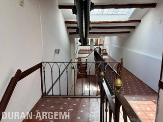 Local comercial en venta en Ca n'Aurell en Terrassa