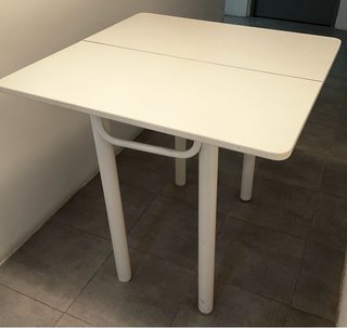 Mesa de cocina extensible abatible blanca