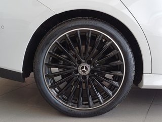 Mercedes-Benz Clase A 200 SB-2024