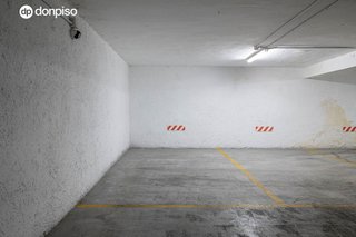Garaje en venta en Camino de Ronda - Rosaleda en Granada