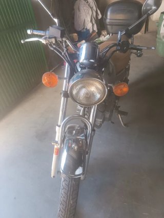 Suzuki TU250X Moto Naked