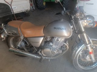 Suzuki TU250X Moto Naked
