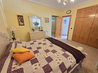 Chalet en venta en Altos - La Florida en Orihuela