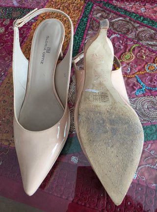 Zapatos destalonados Gloria Ortiz Talla 38