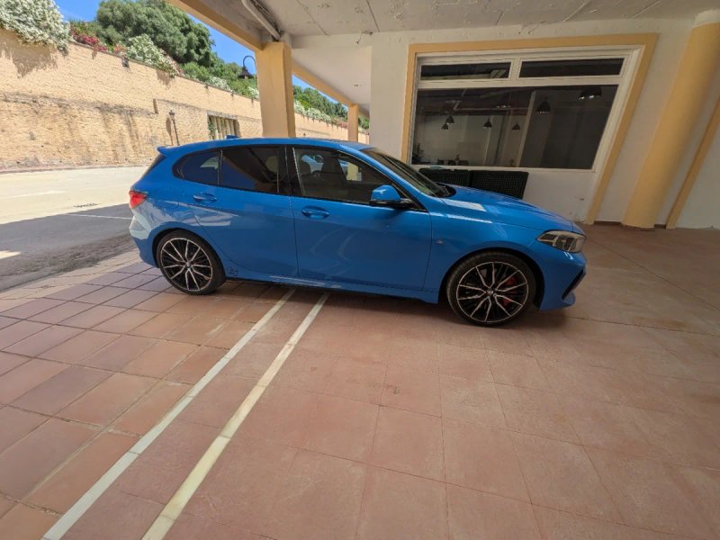 BMW Serie 1 2023, foto 3