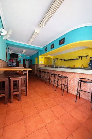 Local comercial en venta en Natahoyo en Gijón