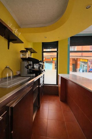 Local comercial en venta en Natahoyo en Gijón