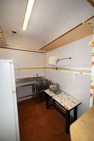 Local comercial en venta en Natahoyo en Gijón