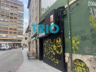 Local comercial en alquiler en Plaza España - Villa Pilar - Reyes Católicos - Vadillos en Burgos