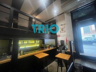 Local comercial en alquiler en Plaza España - Villa Pilar - Reyes Católicos - Vadillos en Burgos