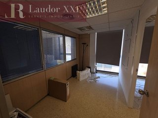 Oficina en venta en Centre en Sabadell