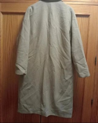 Abrigo oversize beige Stradivarius