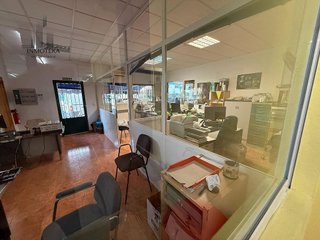 Nave industrial en venta en Santa Cruz - Industria - Polígono Campollano en Albacete