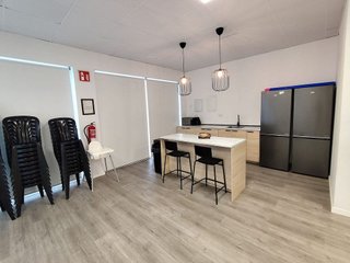 Local comercial en venta en Palomares del Río