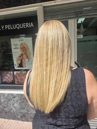 Servicios de peluquería domicilio  en todo Madrid