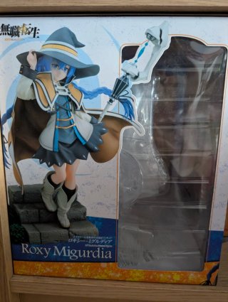 Figura de Roxy de Mushoku Tensei.