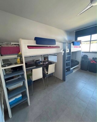Litera madera y azul