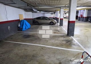 Garaje en venta en El Raval en Barcelona