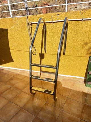 Escalera Piscina 3 Peldaños Metal