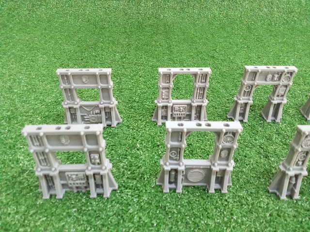 10 Patas Cortas Sector Mechanicus 61mm