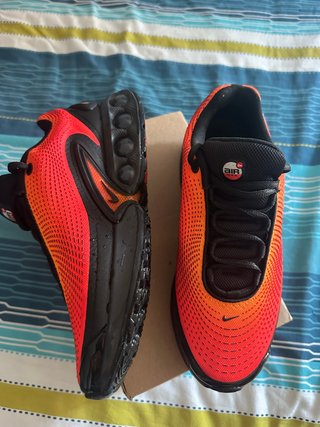 Nike Air Max DN Naranja Talla 42. Usadas un día