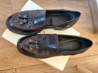 Mocasines Zara burdeos Talla 38