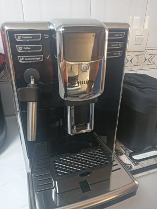 Cafetera Philips Automática Poco Usada
