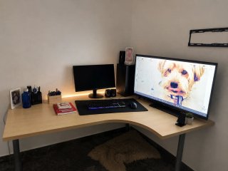 Mesa de escritorio amplia madera y metal