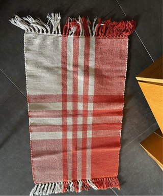 Alfombra tejida 75x50