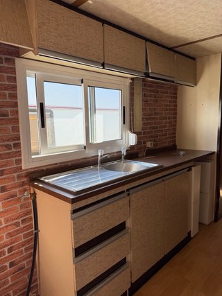 Casa prefabricada de 2 habitaciones en buen estado