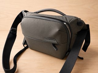 Sony RX10 IV + Bolsa + 2 Baterías