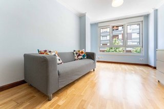 Piso en alquiler en Laviada en Gijón