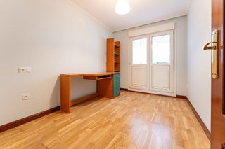 Piso en alquiler en Laviada en Gijón