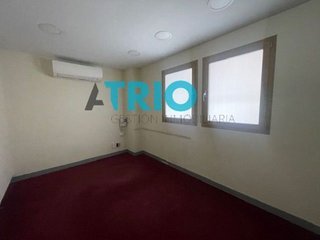 Local comercial en alquiler en Plaza España - Villa Pilar - Reyes Católicos - Vadillos en Burgos