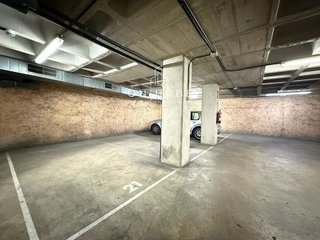 Garaje en venta en San Roc - El Remei en Badalona