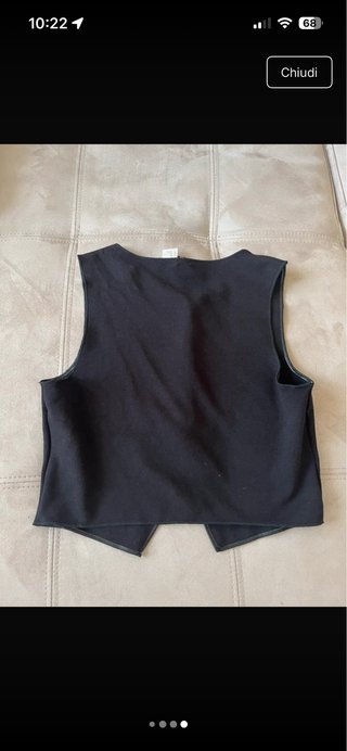 Gilet H&M nero con bottoni