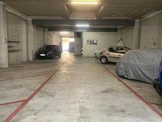 Garaje en venta en Olot