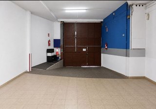 Nave industrial en alquiler en Centre en Cornellà de Llobregat