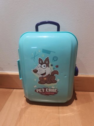 Maletín veterinario infantil con accesorios