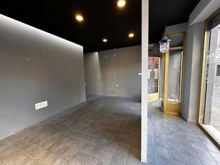 Local comercial en alquiler en Plaza Castelar - Mercado Central en Elda