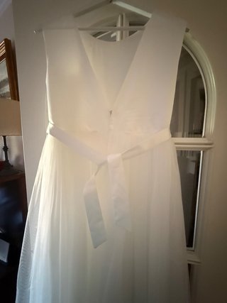 REGALO TRAJE D COMUNION D NIÑA A QUIEN LO NECESITE