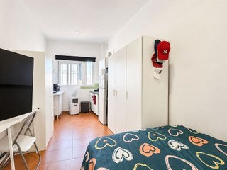 Local comercial en venta en Numancia en Madrid