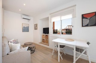 Ático en alquiler en El Castell-Poble Vell en Castelldefels