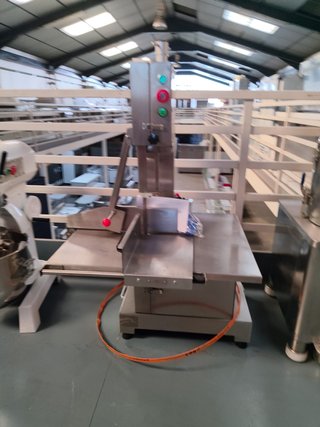 Sierra de corte industrial / Garantia / Nuevas