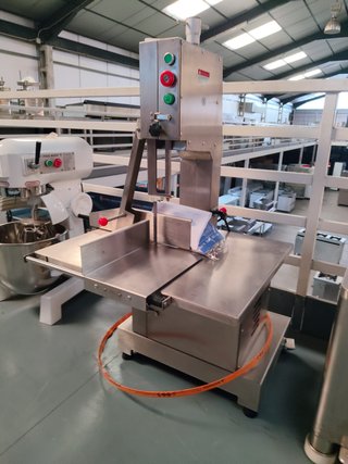 Sierra de corte industrial / Garantia / Nuevas
