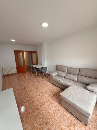 Piso en alquiler en Yecla