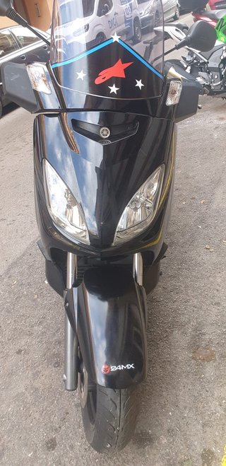 Yamaha Xmax 125cc