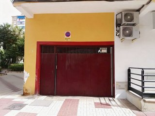 Garaje en venta en Santa Cristina - San Rafael en Málaga