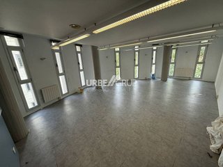 Oficina en alquiler en Ca n'Aurell en Terrassa