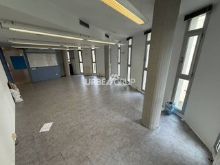 Oficina en alquiler en Ca n'Aurell en Terrassa
